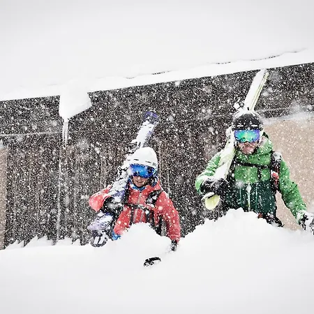 Conrad'S Mountain Lodge