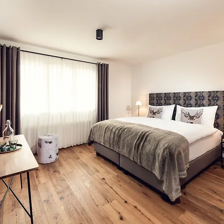 Conrad's Mountain Hotel Silvaplana