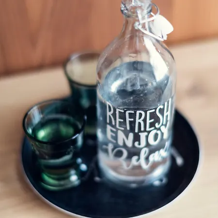 Conrad's Mountain ホテル 3*