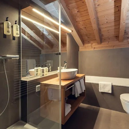 Conrad's Mountain 3* シルヴァプラーナ