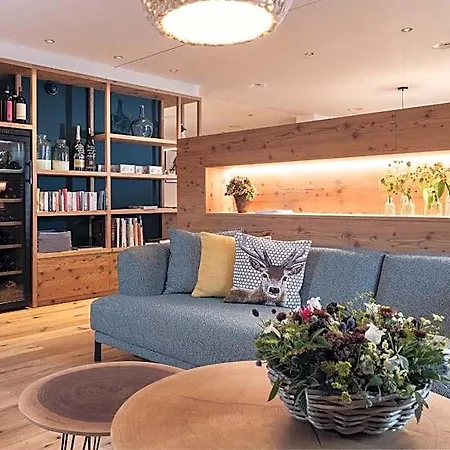 Hotel Conrad'S Mountain Lodge 3*