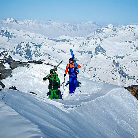 Conrad'S Mountain Lodge