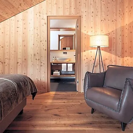 Conrad'S Mountain Lodge