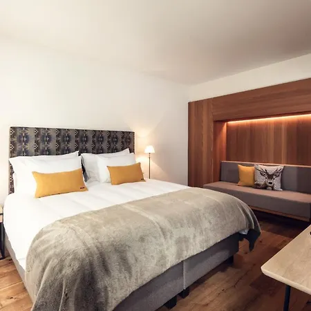 Conrad's Mountain Silvaplana