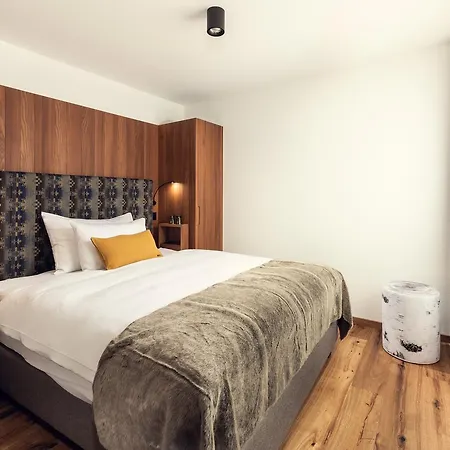 Conrad's Mountain Hotell Silvaplana