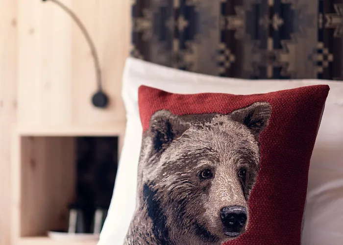 Hotel Conrad's Mountain