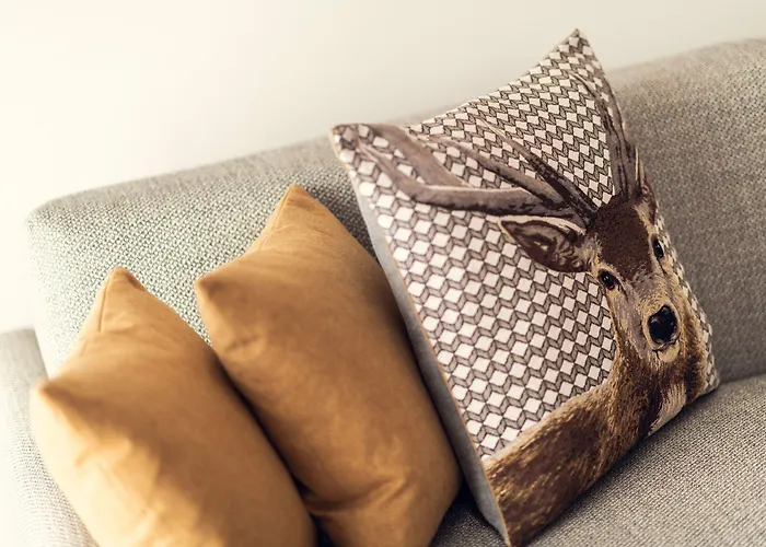 Conrad's Mountain Hotel