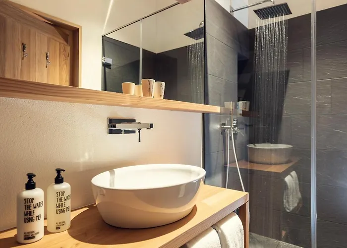 Hotel Conrad's Mountain 3*