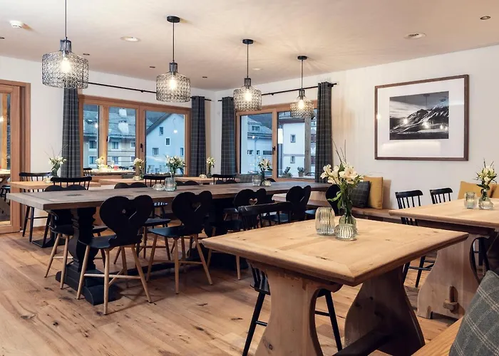 Conrad's Mountain 3*