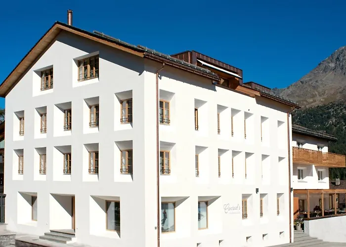 Conrad's Mountain Hotel