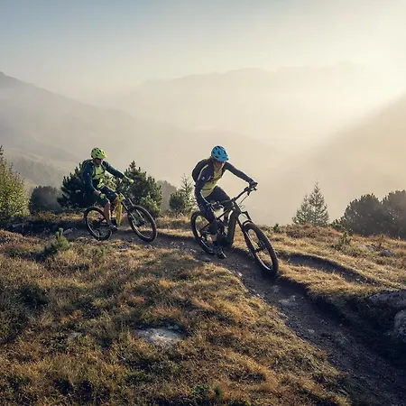 Conrad's Mountain 3* Silvaplana