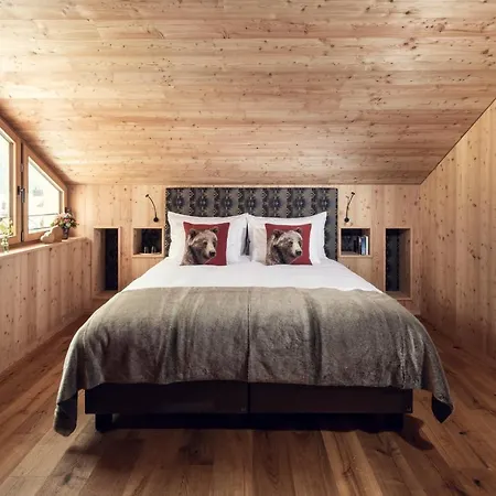 Conrad'S Mountain Lodge Hotel